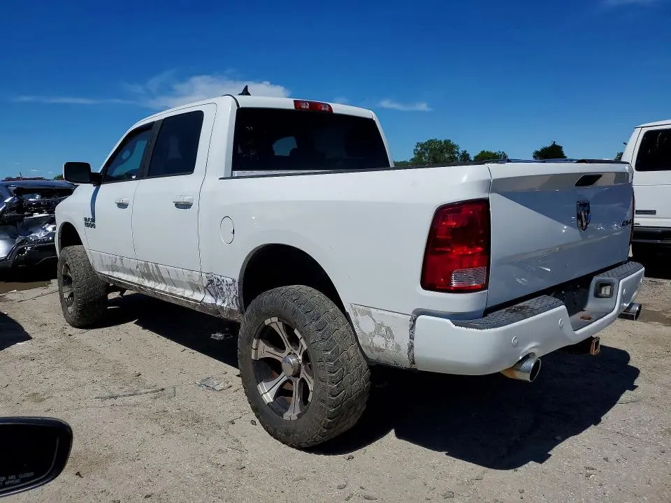 2015 RAM 1500 SPORT  