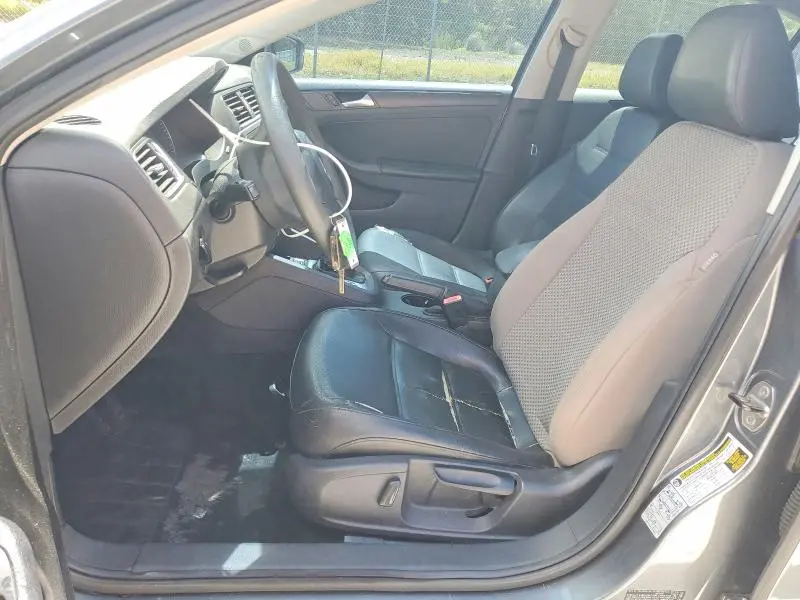 2014 VOLKSWAGEN JETTA SE  
