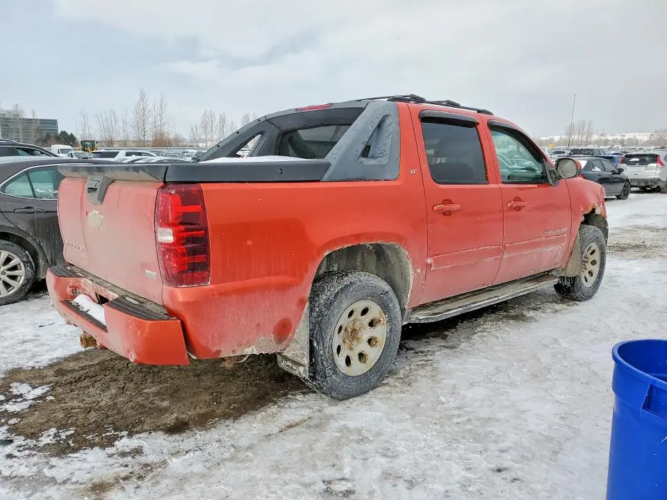 2011 CHEVROLET AVALANCHE LT  