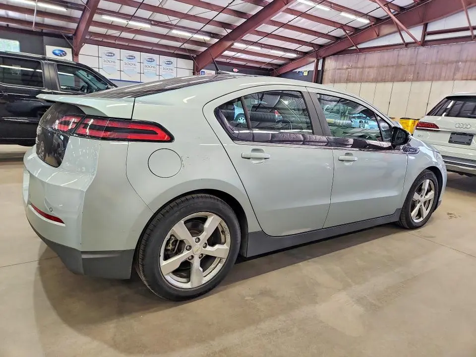 2011 CHEVROLET VOLT   