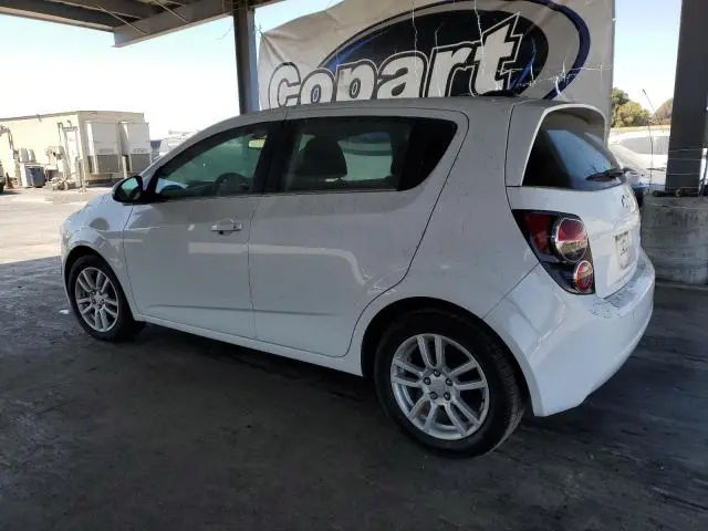 2016 CHEVROLET SONIC LT  