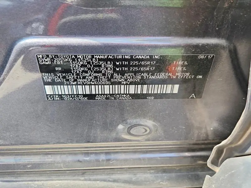 2017 TOYOTA RAV4 XLE  