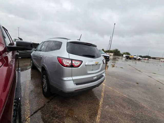 2016 CHEVROLET TRAVERSE LT  