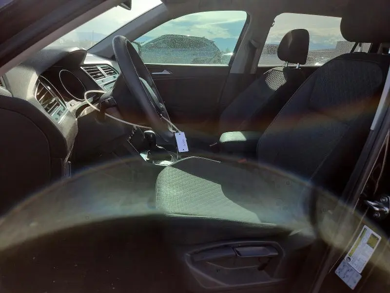 2018 VOLKSWAGEN TIGUAN S  