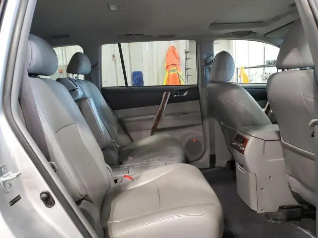 2013 TOYOTA HIGHLANDER LIMITED  