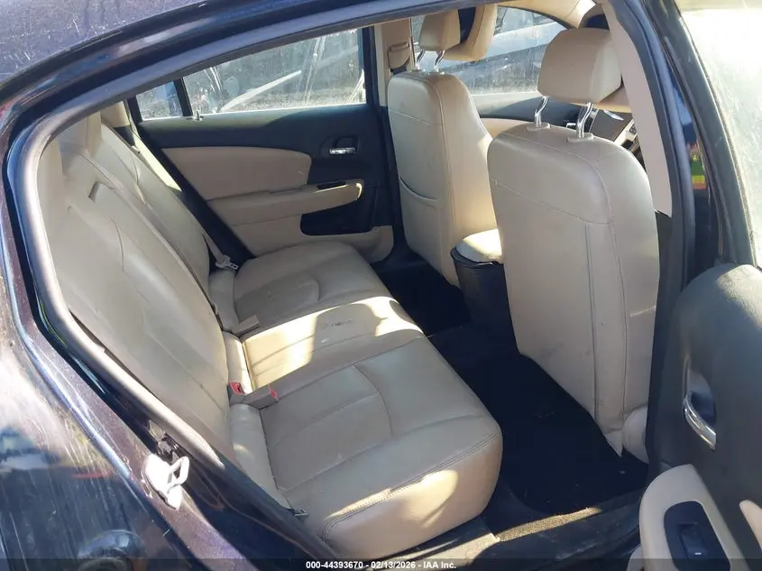 2012 CHRYSLER 200 LIMITED