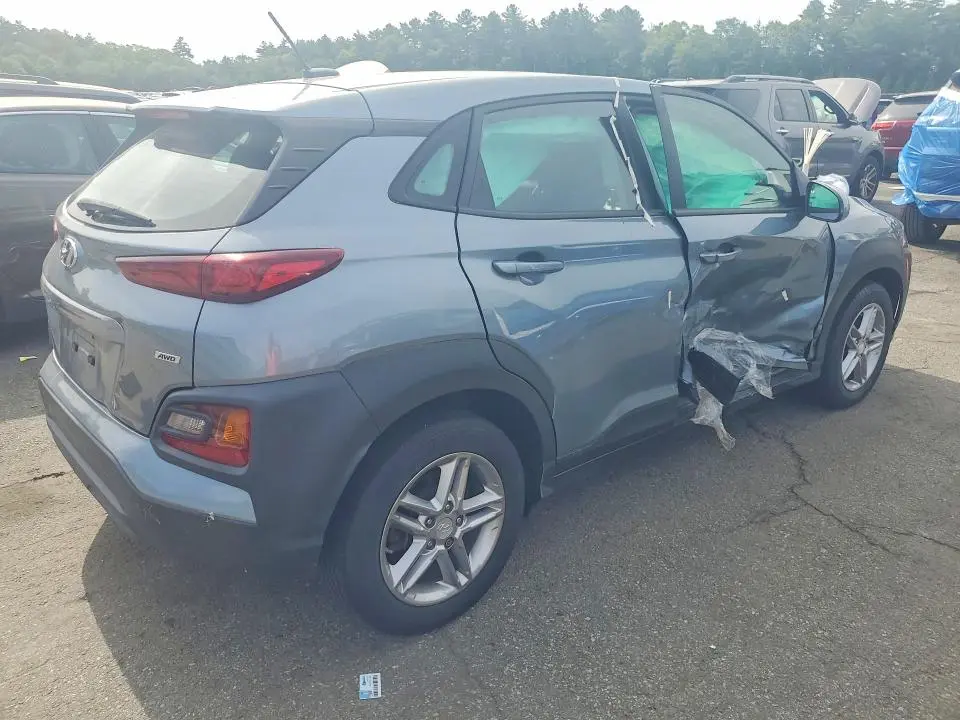 2020 HYUNDAI KONA SE  