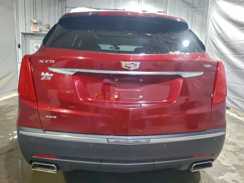 2017 CADILLAC XT5 LUXURY  