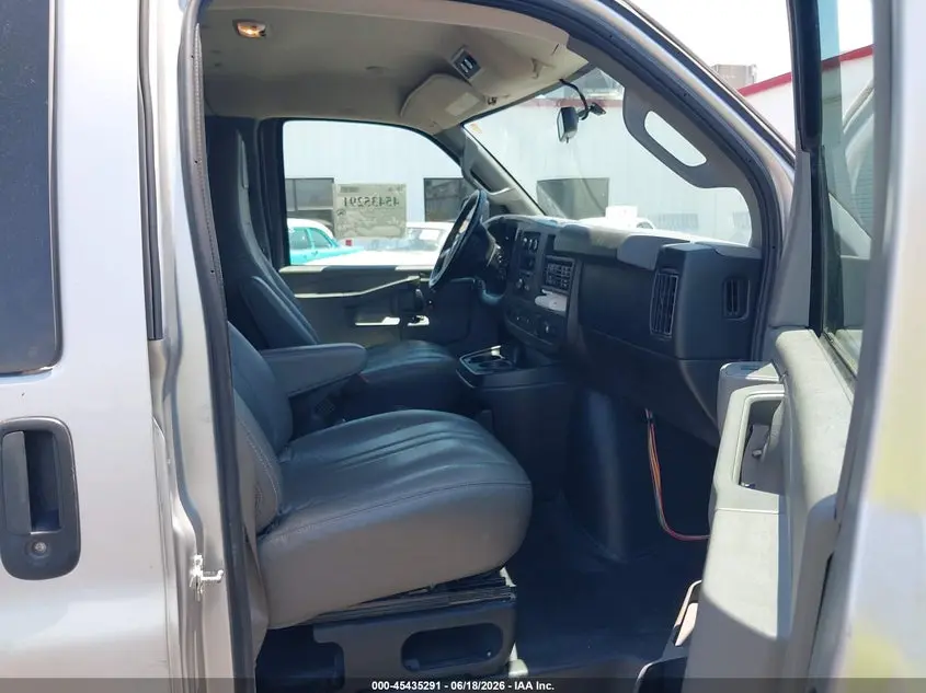 2018 CHEVROLET EXPRESS 3500 LS
