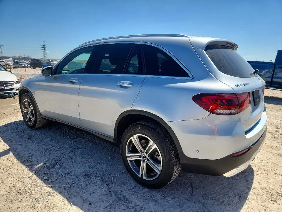 2022 MERCEDES-BENZ GLC 300  