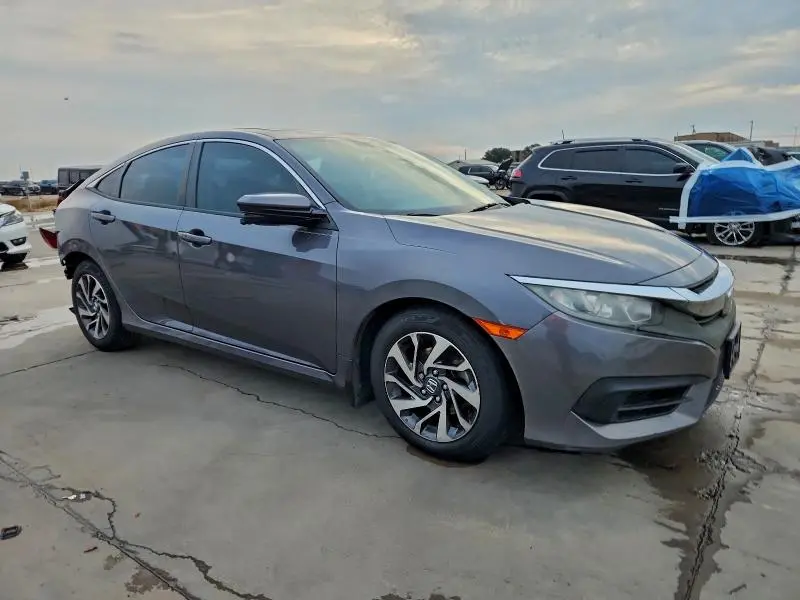 2018 HONDA CIVIC EX  
