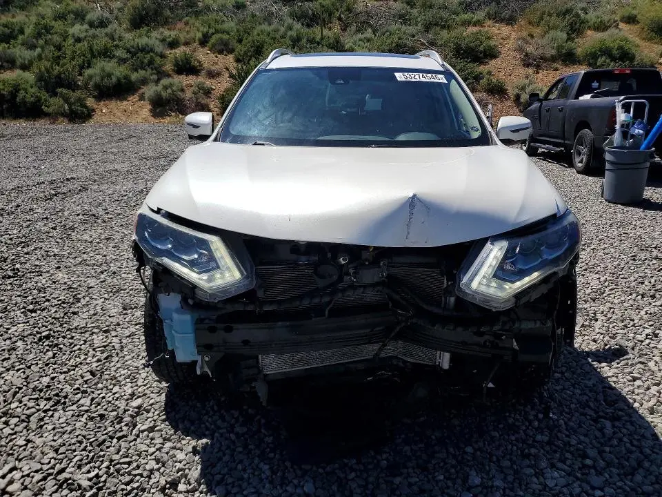2017 NISSAN ROGUE SL  