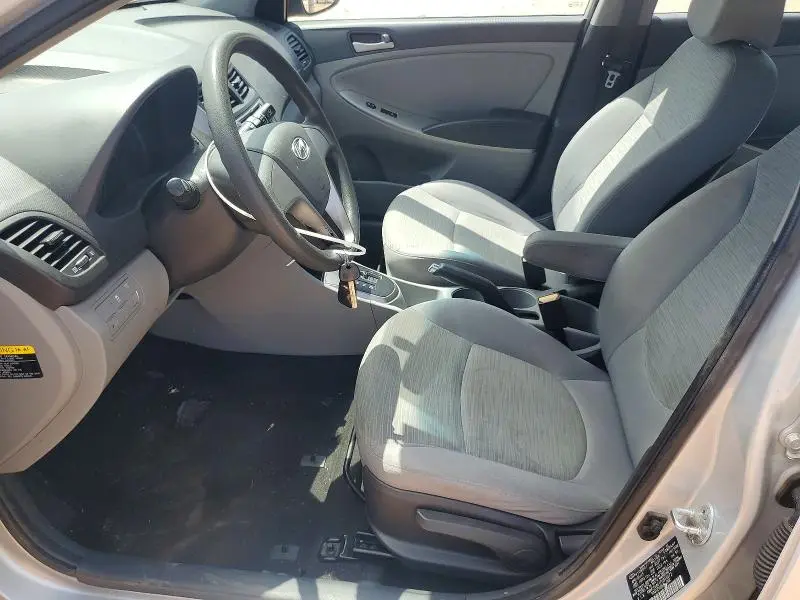 2015 HYUNDAI ACCENT GLS  