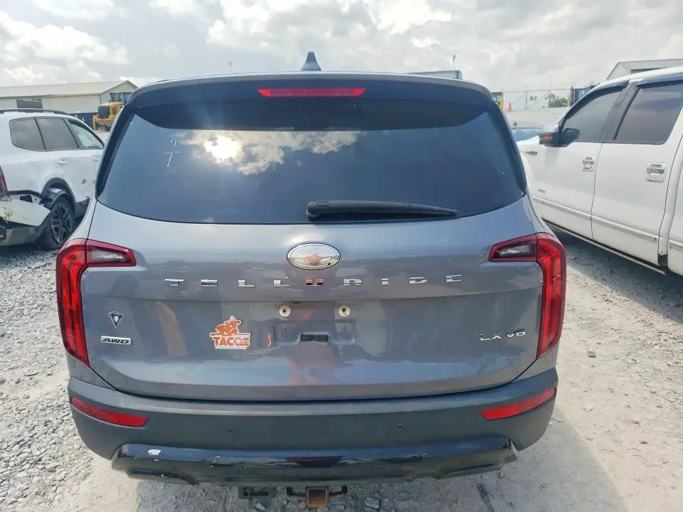 2020 KIA TELLURIDE LX  