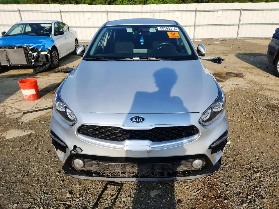 2019 KIA FORTE LXS  