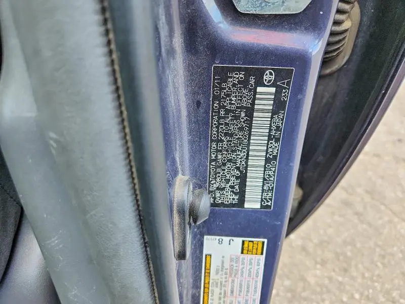 2011 TOYOTA PRIUS TWO  