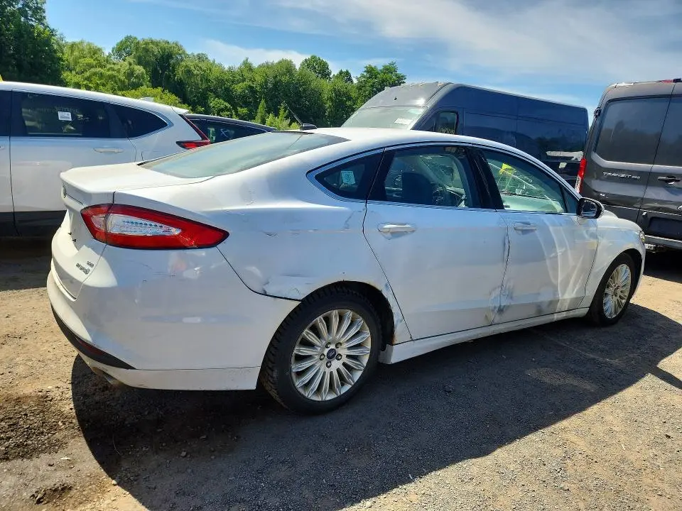 2015 FORD FUSION SE HYBRID  