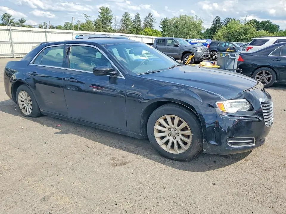2013 CHRYSLER 300   