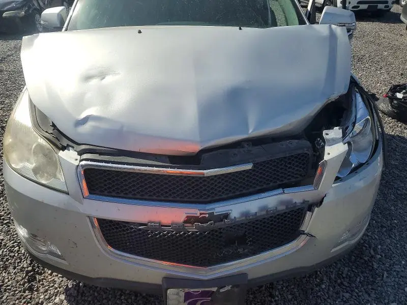 2011 CHEVROLET TRAVERSE LT  