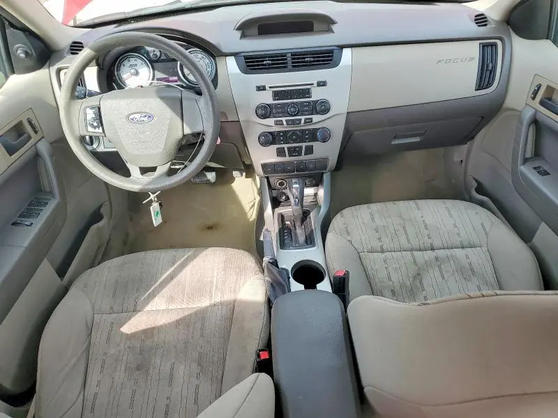 2011 FORD FOCUS SE  