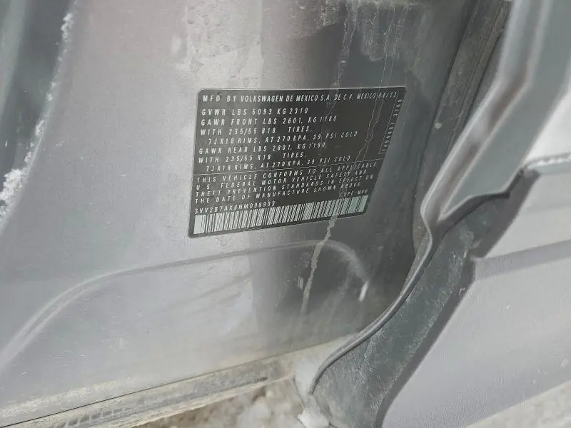 2022 VOLKSWAGEN TIGUAN SE  