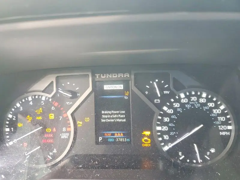 2024 TOYOTA TUNDRA SR5  