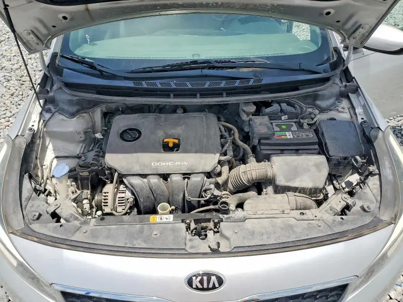 2018 KIA FORTE LX  