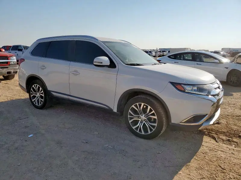2018 MITSUBISHI OUTLANDER SE  