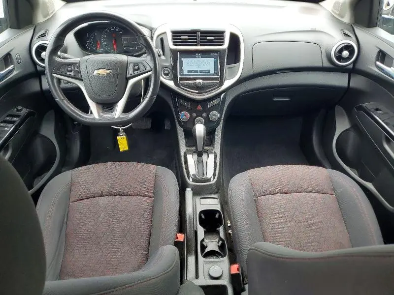 2017 CHEVROLET SONIC LT  