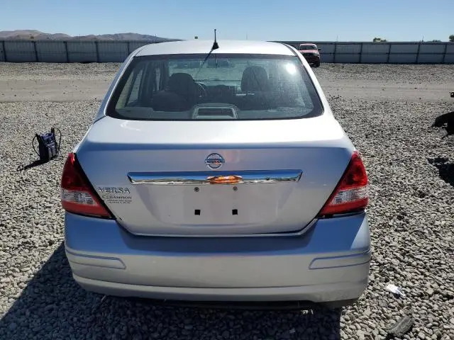 2011 NISSAN VERSA S  