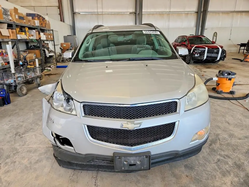 2011 CHEVROLET TRAVERSE LT  