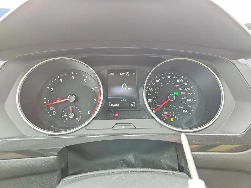 2018 VOLKSWAGEN TIGUAN SE  