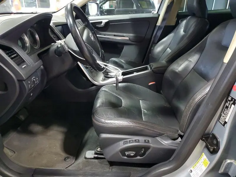 2013 VOLVO XC60 T6  