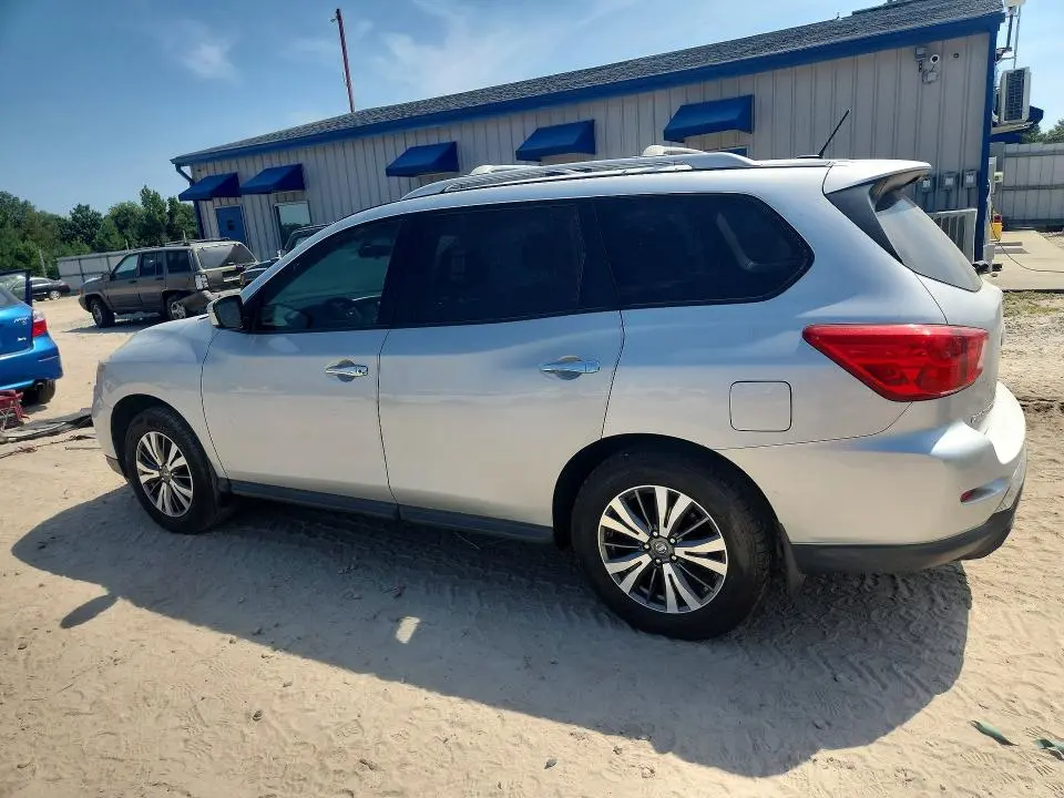 2017 NISSAN PATHFINDER S  