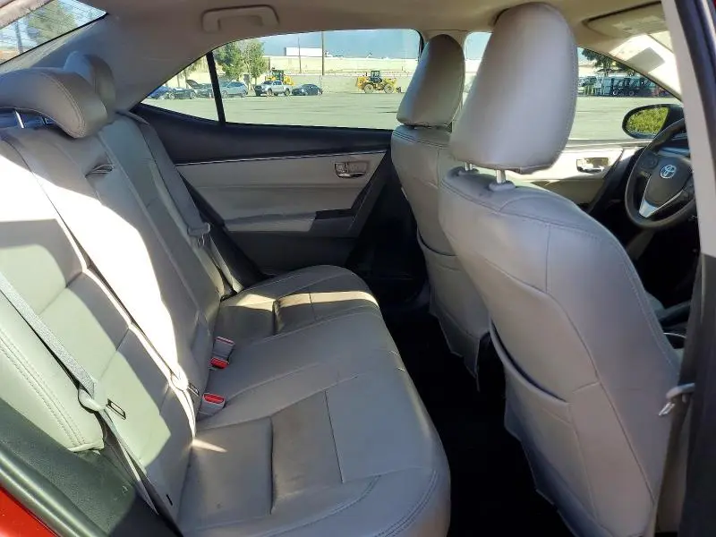 2015 TOYOTA COROLLA LE PLUS  