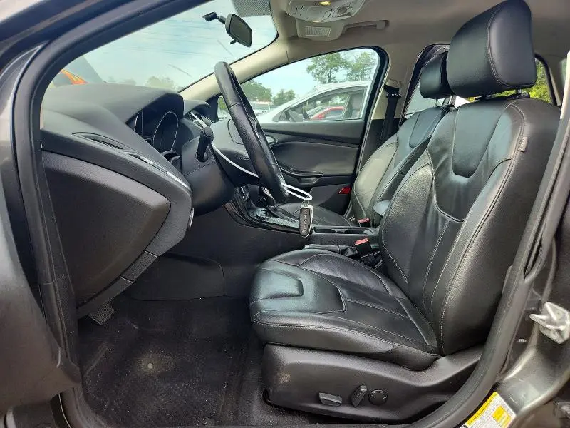 2016 FORD FOCUS TITANIUM  