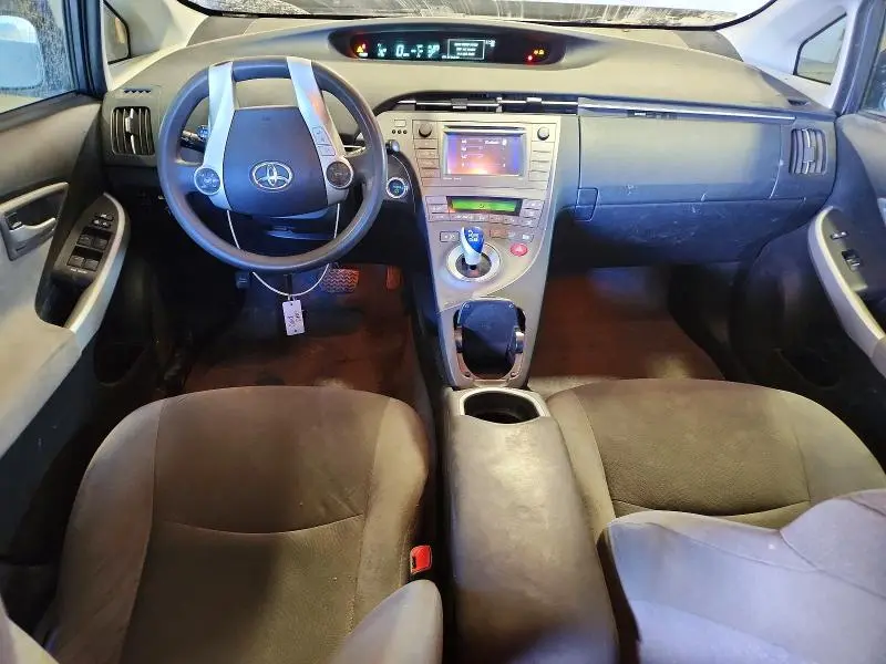 2013 TOYOTA PRIUS THREE  