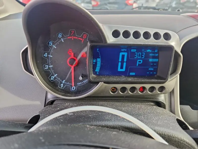 2013 CHEVROLET SONIC LT  