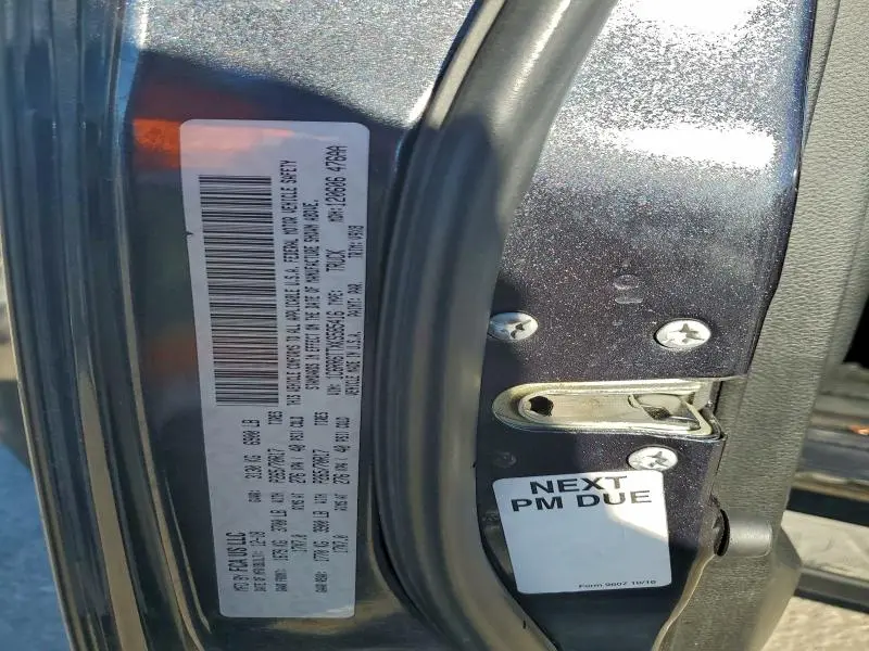 2019 RAM 1500 CLASSIC SLT  