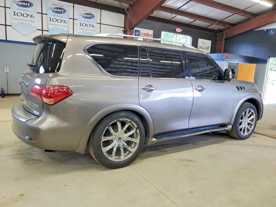2017 INFINITI QX80   
