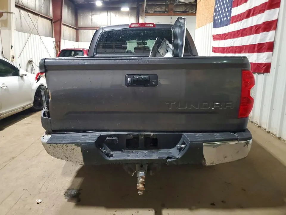 2014 TOYOTA TUNDRA CREWMAX SR5  