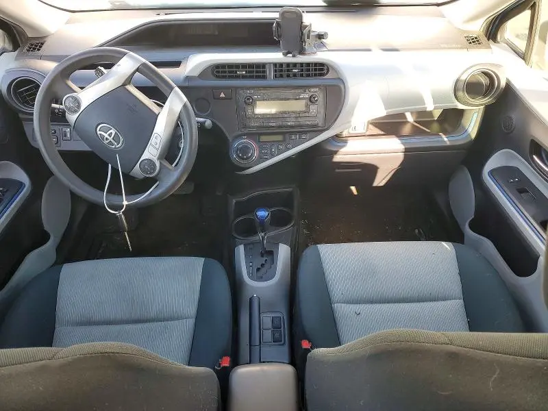 2012 TOYOTA PRIUS C   