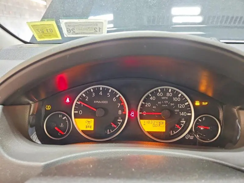 2010 NISSAN PATHFINDER S  
