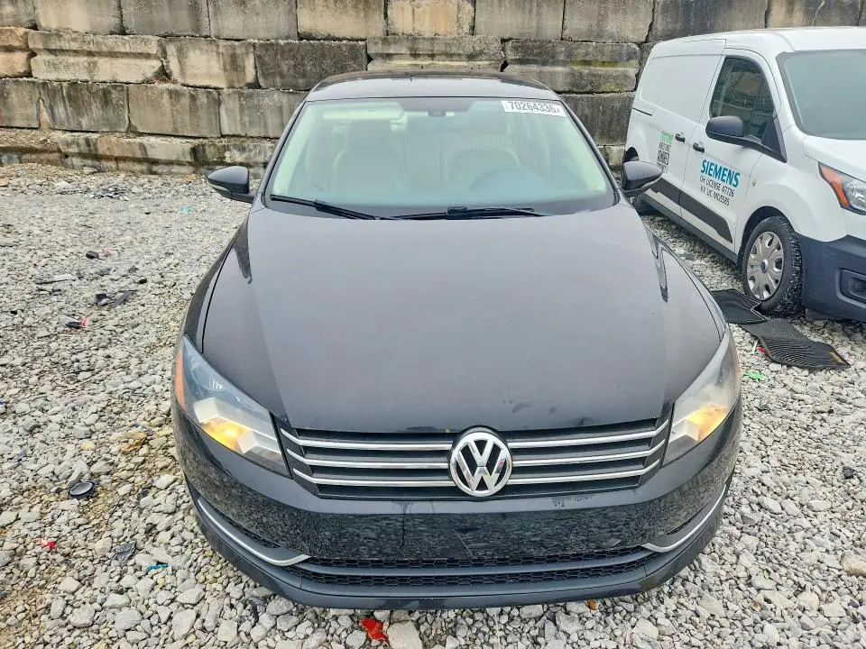 2012 VOLKSWAGEN PASSAT SE  