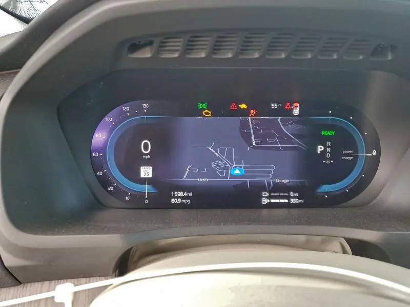 2024 VOLVO XC90 PLUS  