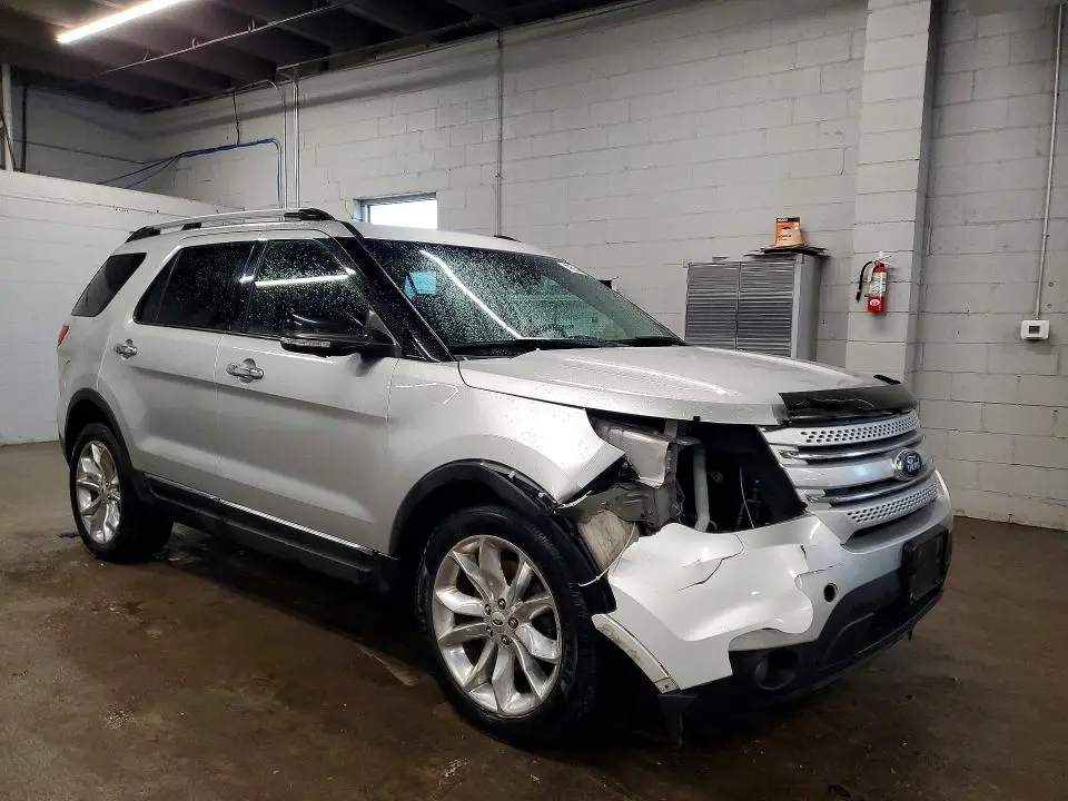 2013 FORD EXPLORER XLT  