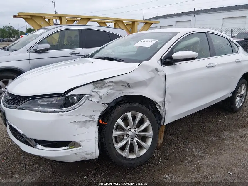 2015 CHRYSLER 200 C