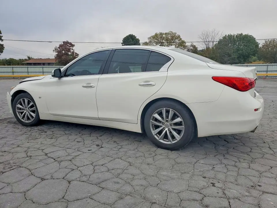 2015 INFINITI Q50 PREMIUM  