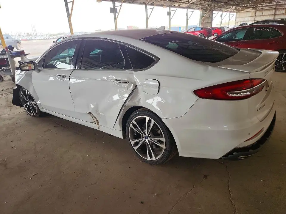 2019 FORD FUSION TITANIUM  