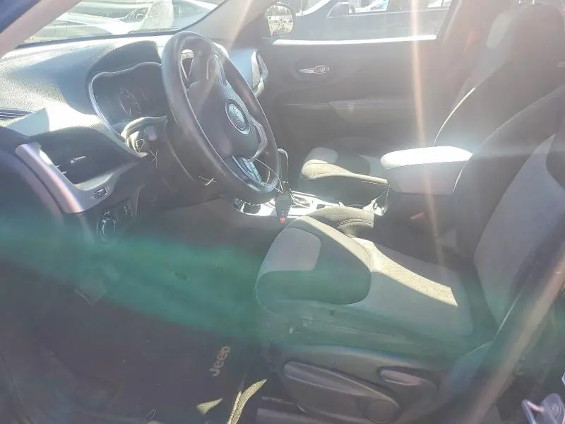 2014 JEEP CHEROKEE SPORT  